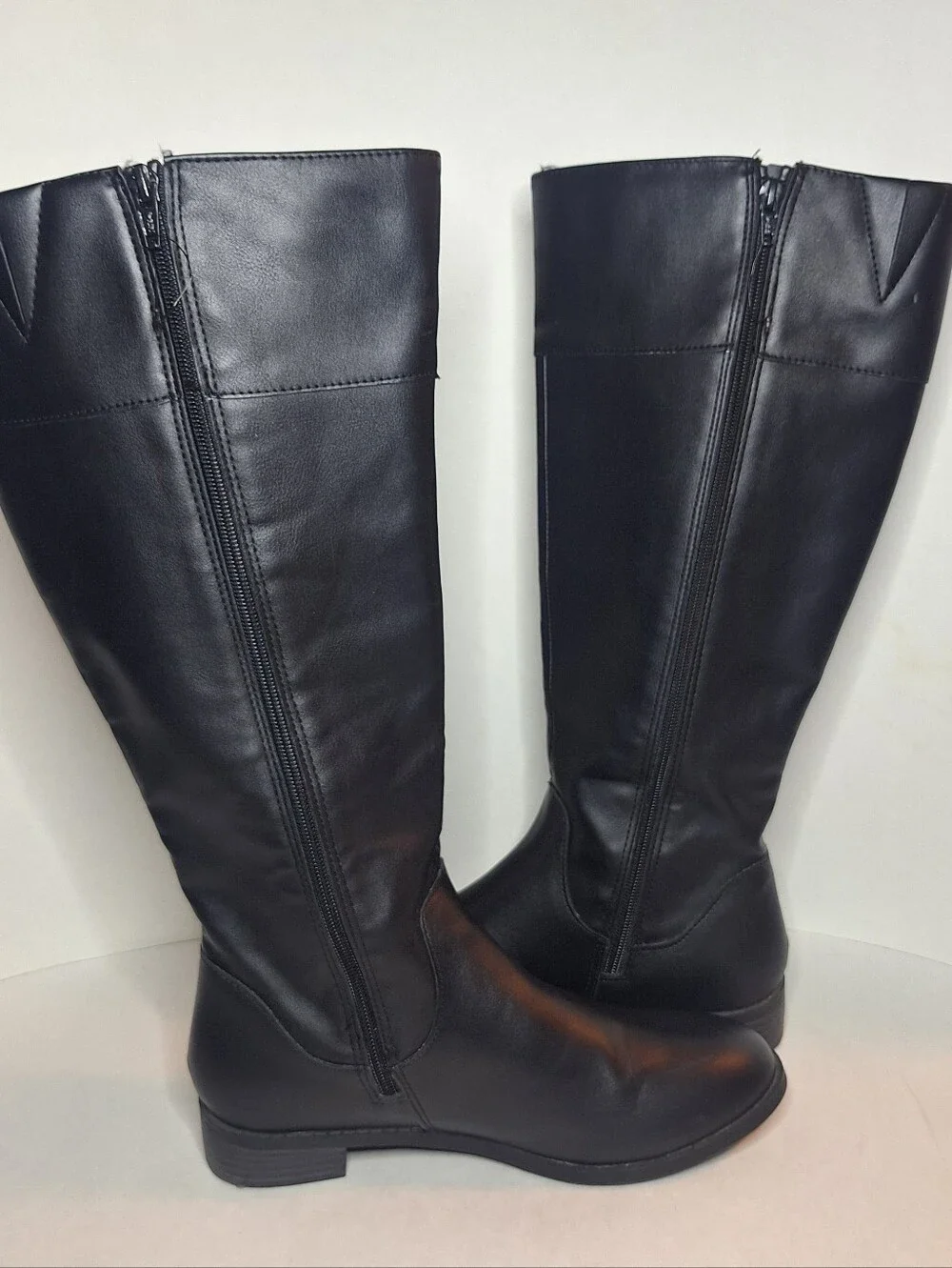 Karen Scott Faux Leather Black Tall Riding Boots Buckle Accent Wmns Size 8.5w WC